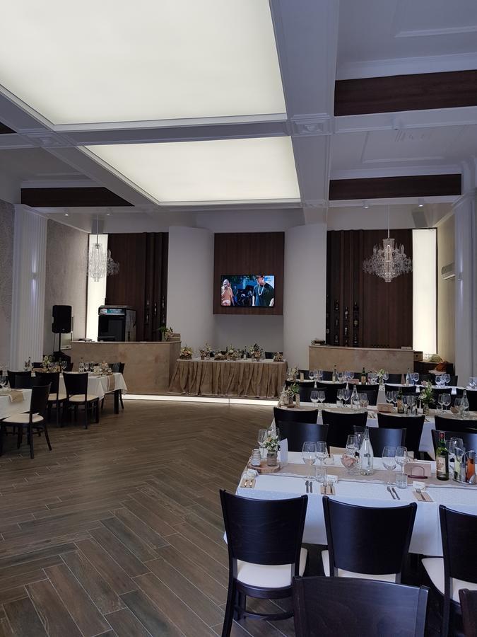 Hotel Orbita Шумен Экстерьер фото